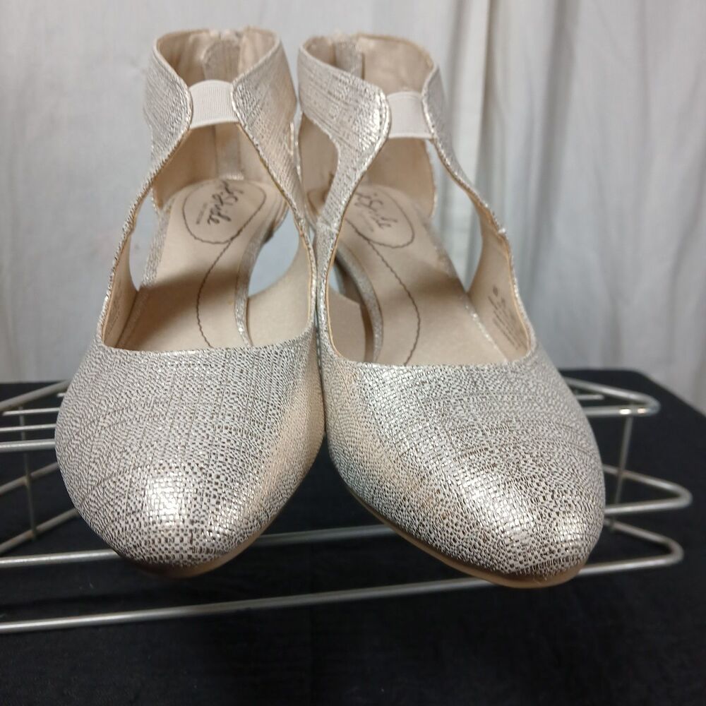 Lifestride Giovanna 2 Shimmering Gold Heels Women's Sz 8 Cut Out Pumps - Picture 7 of 11
